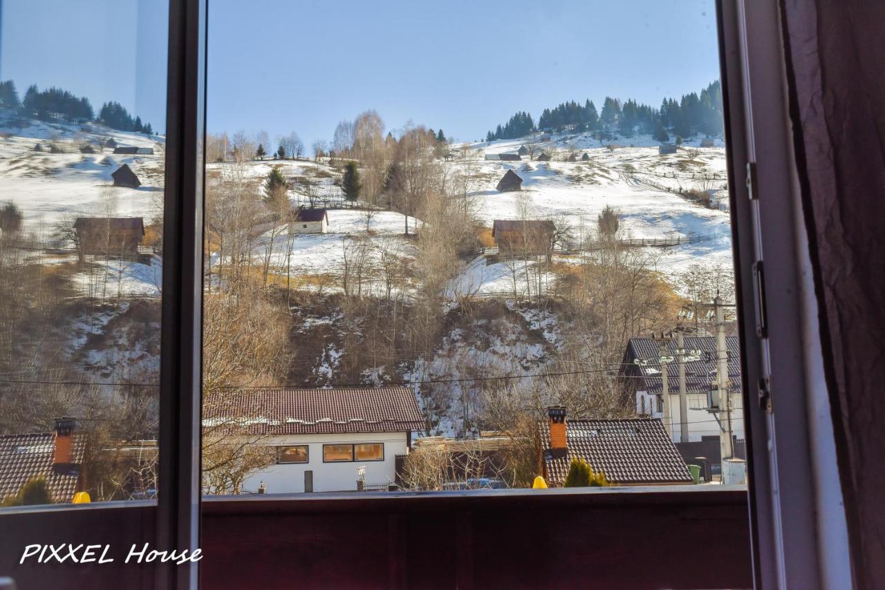 Pixxel House Hotell Moeciu De Sus Eksteriør bilde