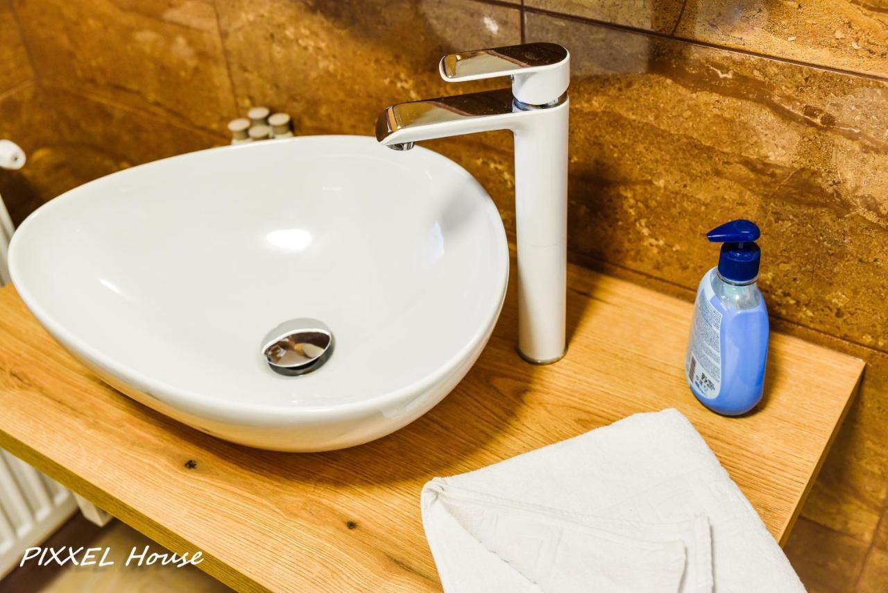 Pixxel House Hotell Moeciu De Sus Eksteriør bilde