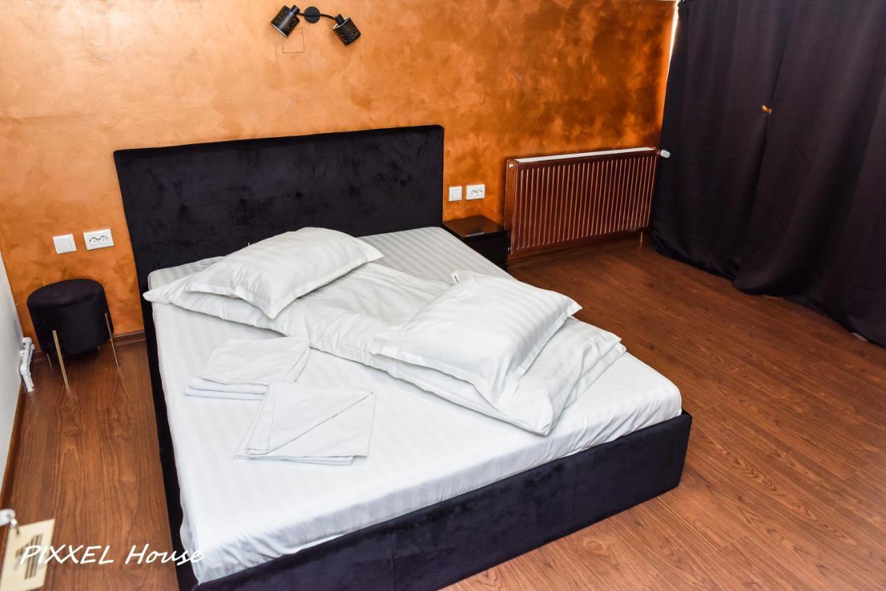 Pixxel House Hotell Moeciu De Sus Eksteriør bilde