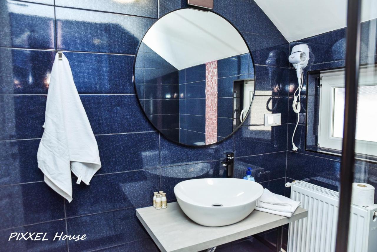 Pixxel House Hotell Moeciu De Sus Eksteriør bilde